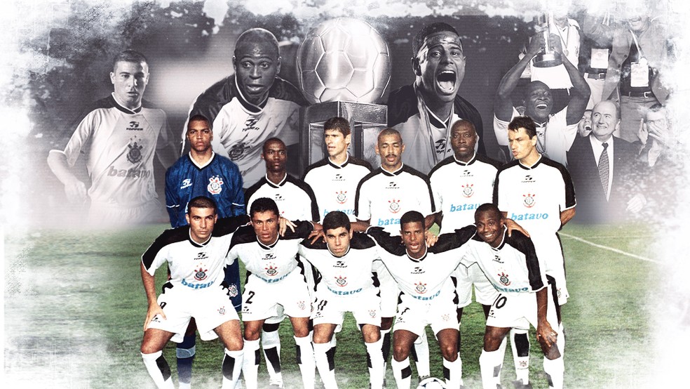 Índio (segundo agachado, da esquerda para a direita) no Mundial 2000 — Foto: GloboEsporte.com
