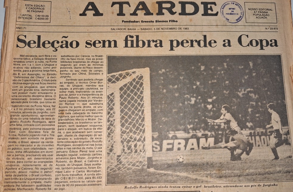 Capa do jornal A Tarde após o Brasil perder o título da Copa América em Salvador — Foto: Rafael Carmo / ge