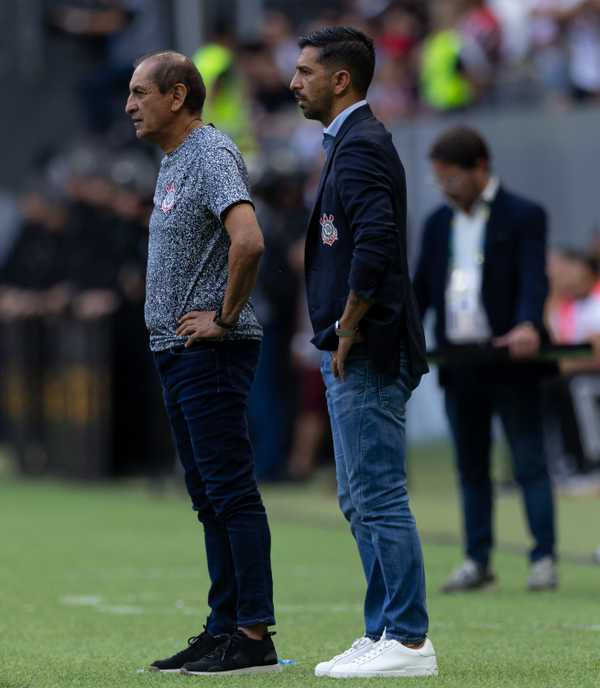 Ramón critica clássico e espera melhora do Corinthians; Emiliano diz: resultado mentiroso