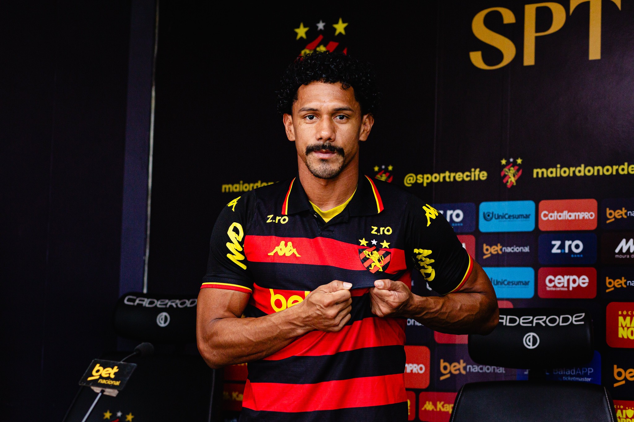 Fernando Sobral cobra mais imposição física no Sport e mira reação na reta final da Série B