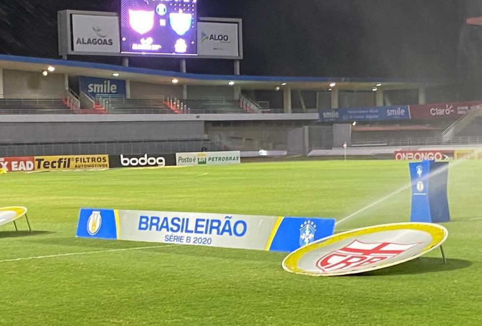 Vasco x CRB: veja onde assistir, escalações, desfalques e arbitragem da  partida, brasileirão série b