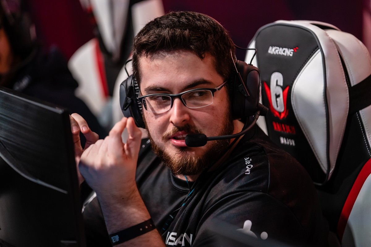 BR6: FaZe encerra rodada com única vitória em dia de empates | rainbow ...