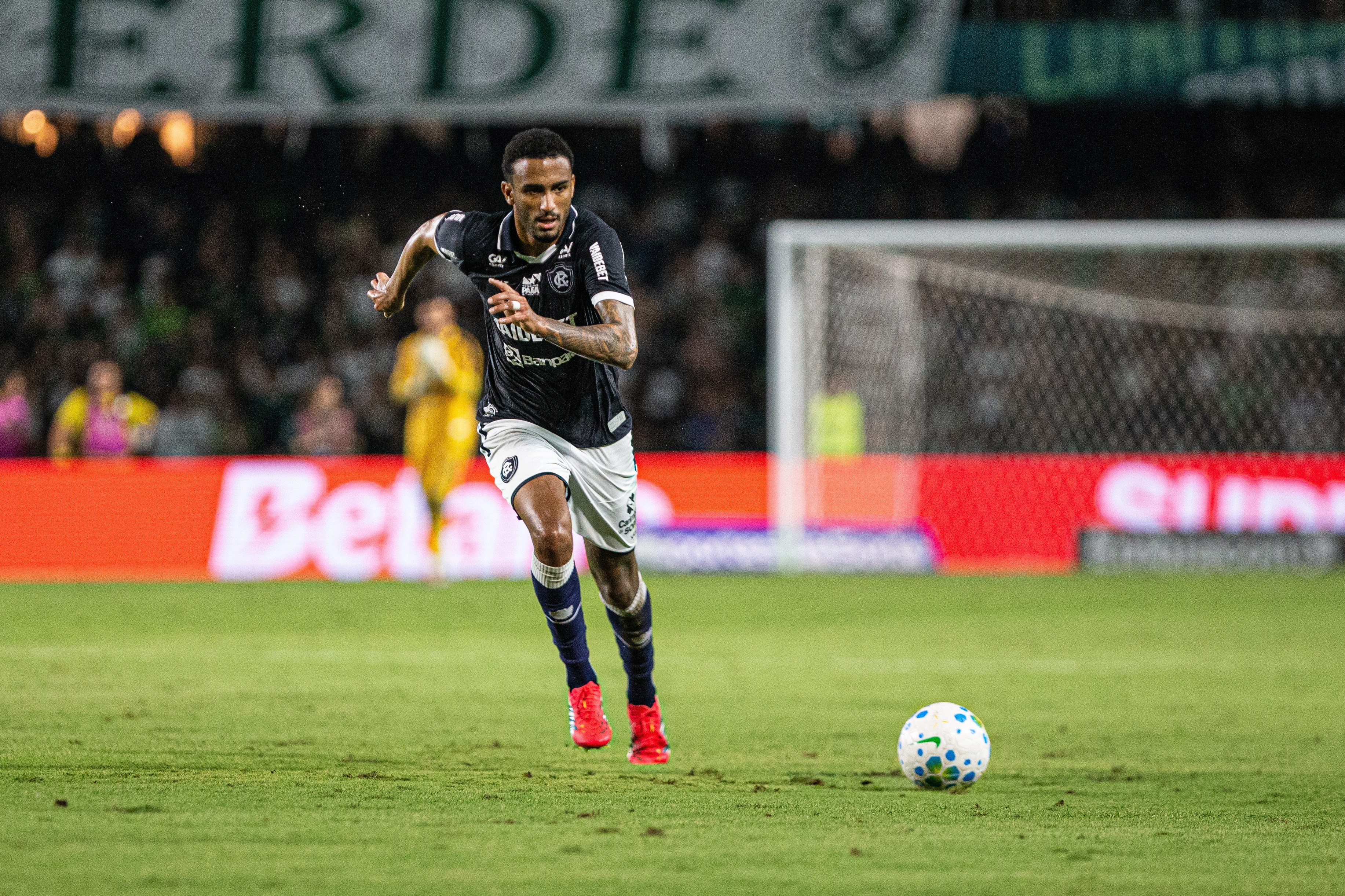 Zagueiro no acesso à Série A, Kayky Almeida rescinde contrato com Remo
