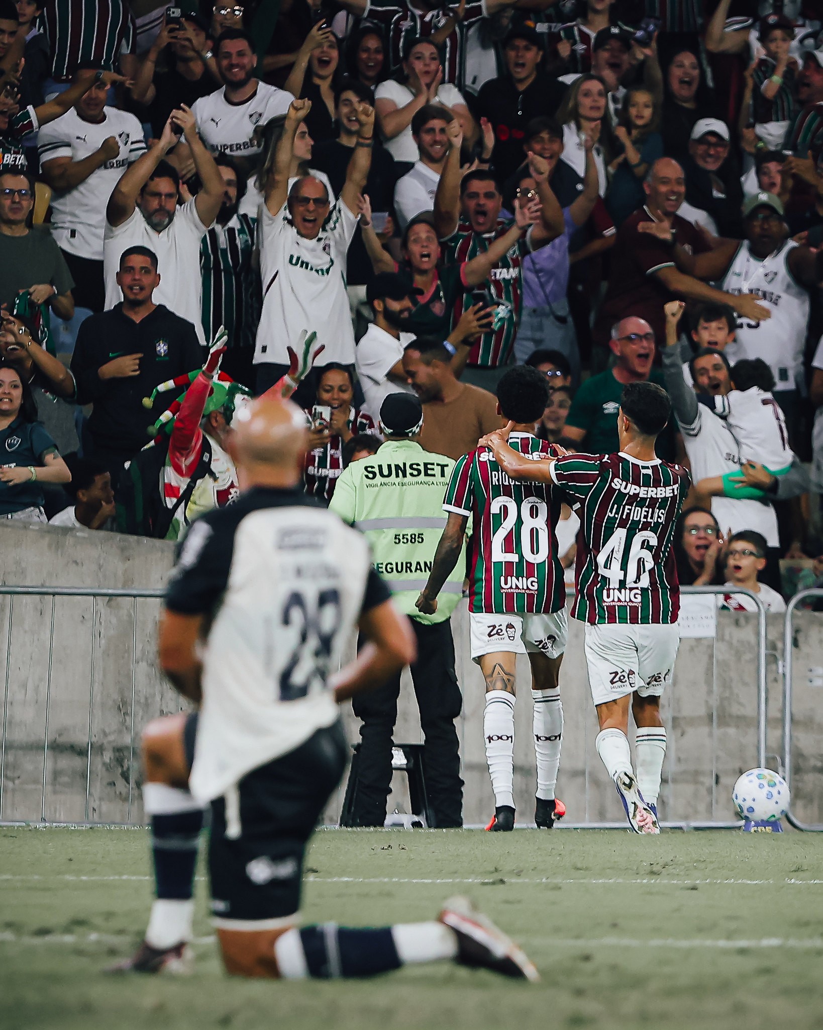 Jovens ressurgem no time, vão bem contra o Remo e recebem apoio de Renê: "São o futuro do Fluminense"