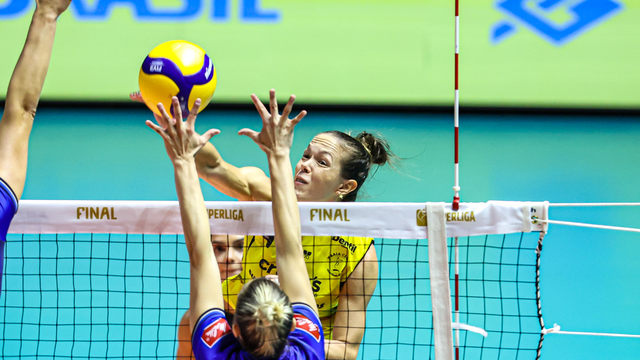 Michelle foi eleita pela organização como a melhor jogadora da final 