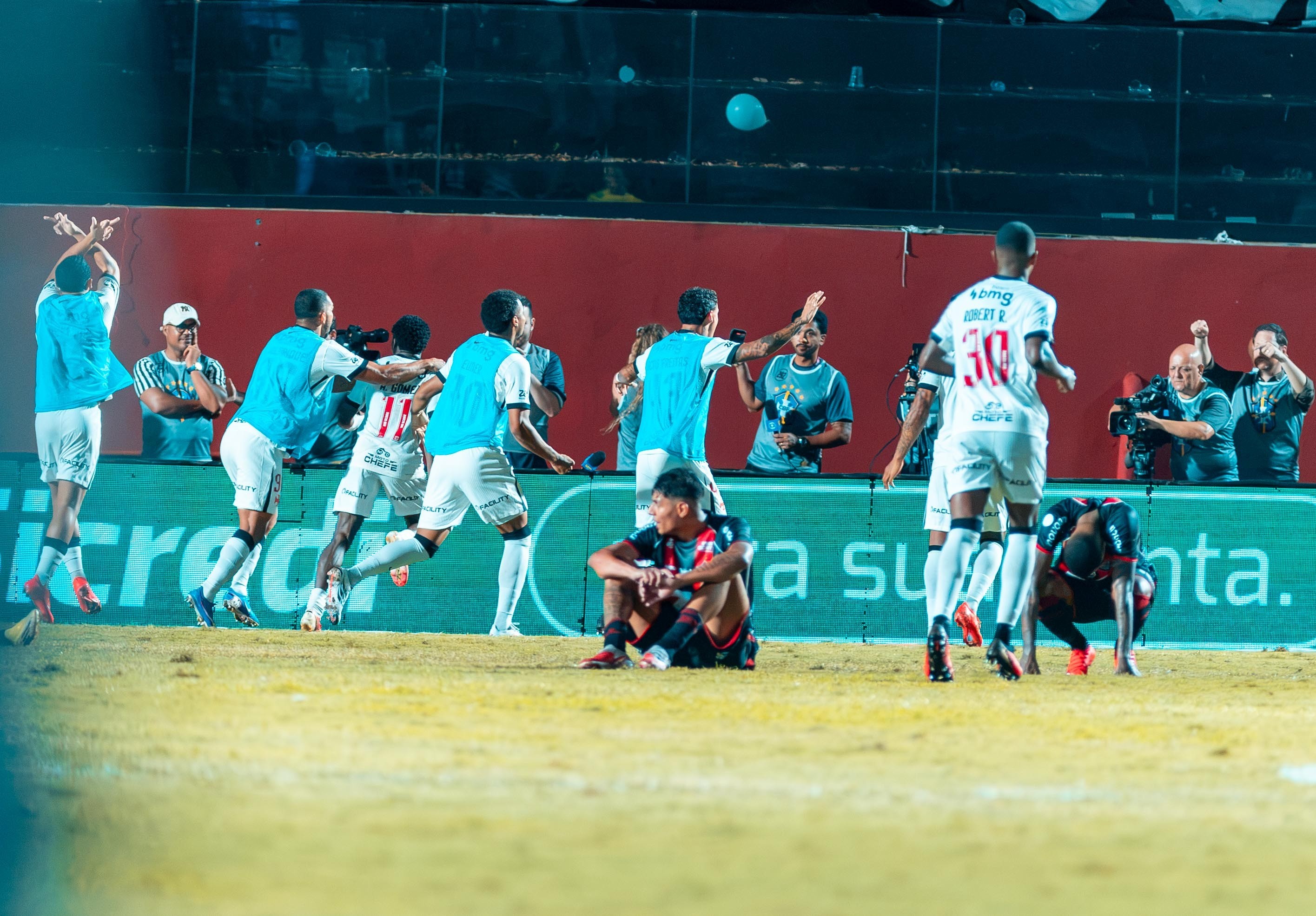 Vitória 0 x 2 Vasco: assista aos gols e aos melhores momentos