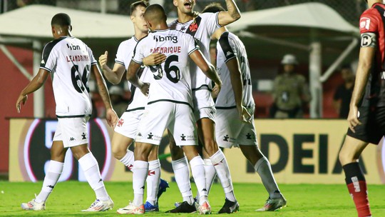 Atuações do Vasco: Léo Jardim e João Victor são os melhores em vitória; dê as suas notas