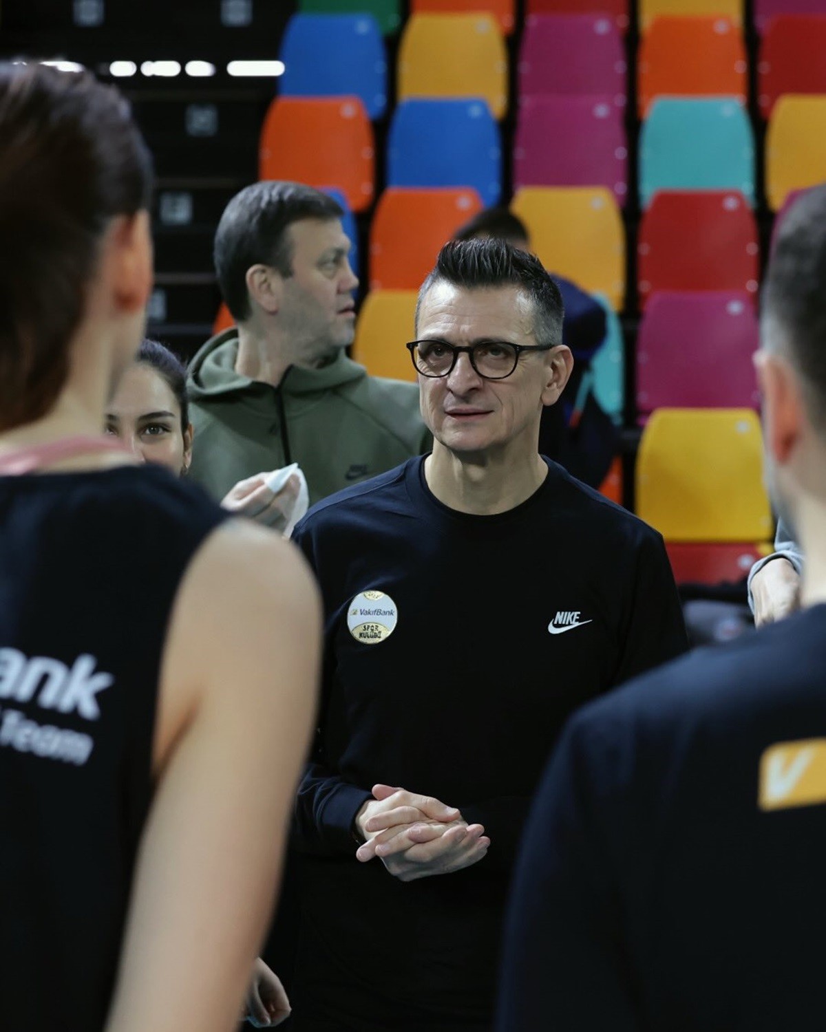 Giovanni Guidetti comemorando vitória do Canadá no Pré-Olímpico da Norceca