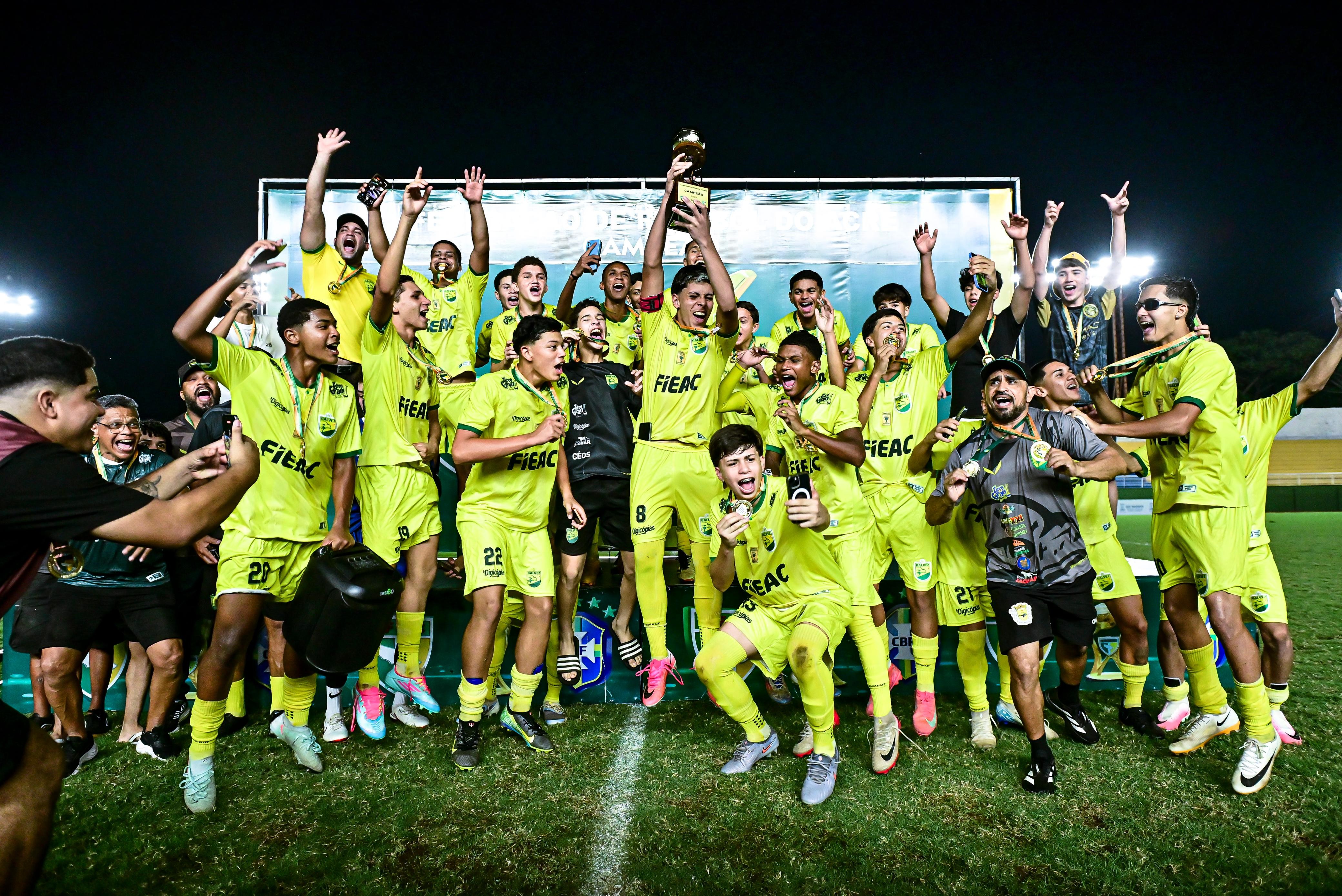 Galvez empata com Santa Cruz-AC e conquista tetra do Campeonato Acreano Sub-17