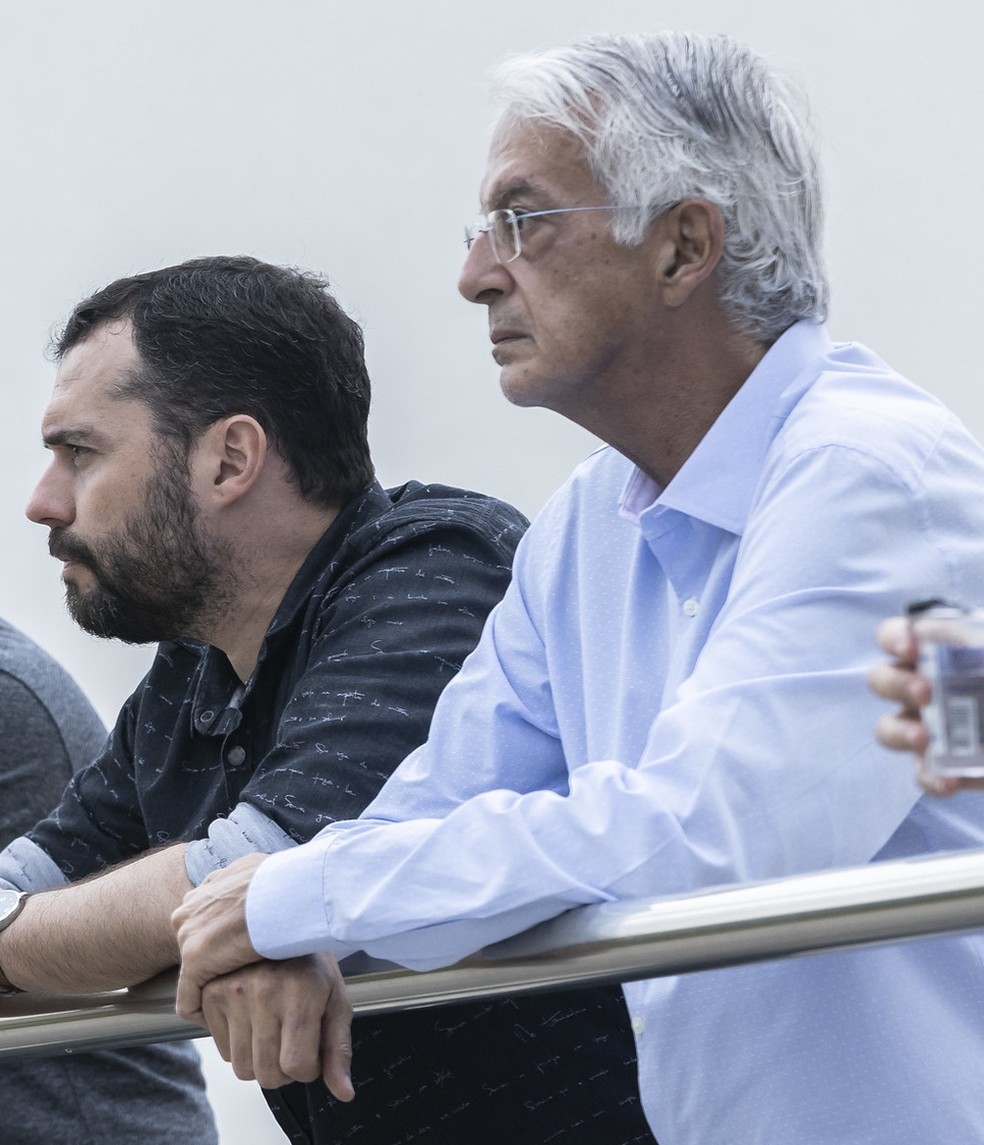 Mário e Celso Barros,, no Fluminense: eleitos juntos em 2019, advogado e médico romperam rapidamente no mandato  — Foto: Lucas Merçon/Fluminense FC