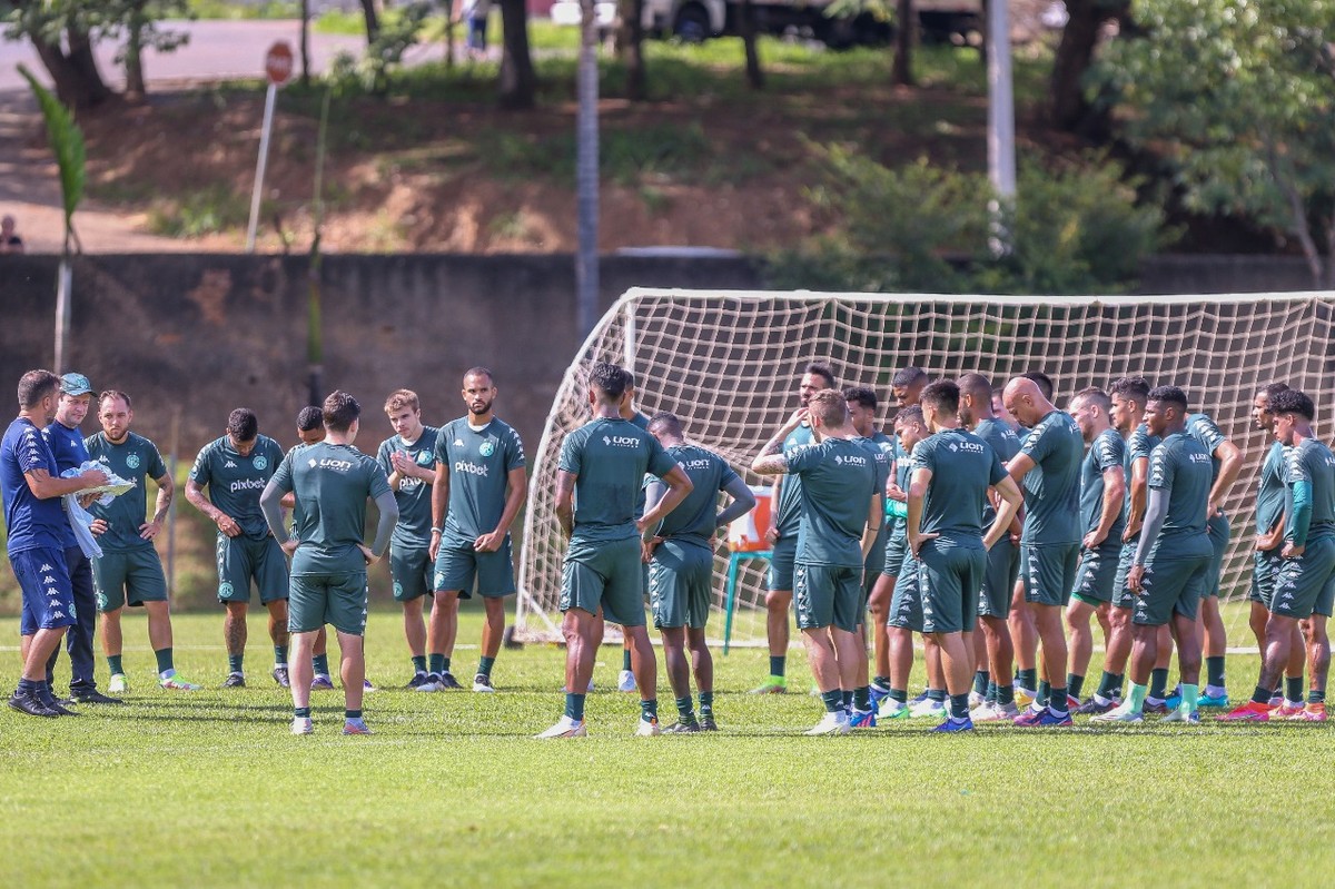 Guarani anuncia contratação do goleiro Arthur Gazze - Hora Campinas