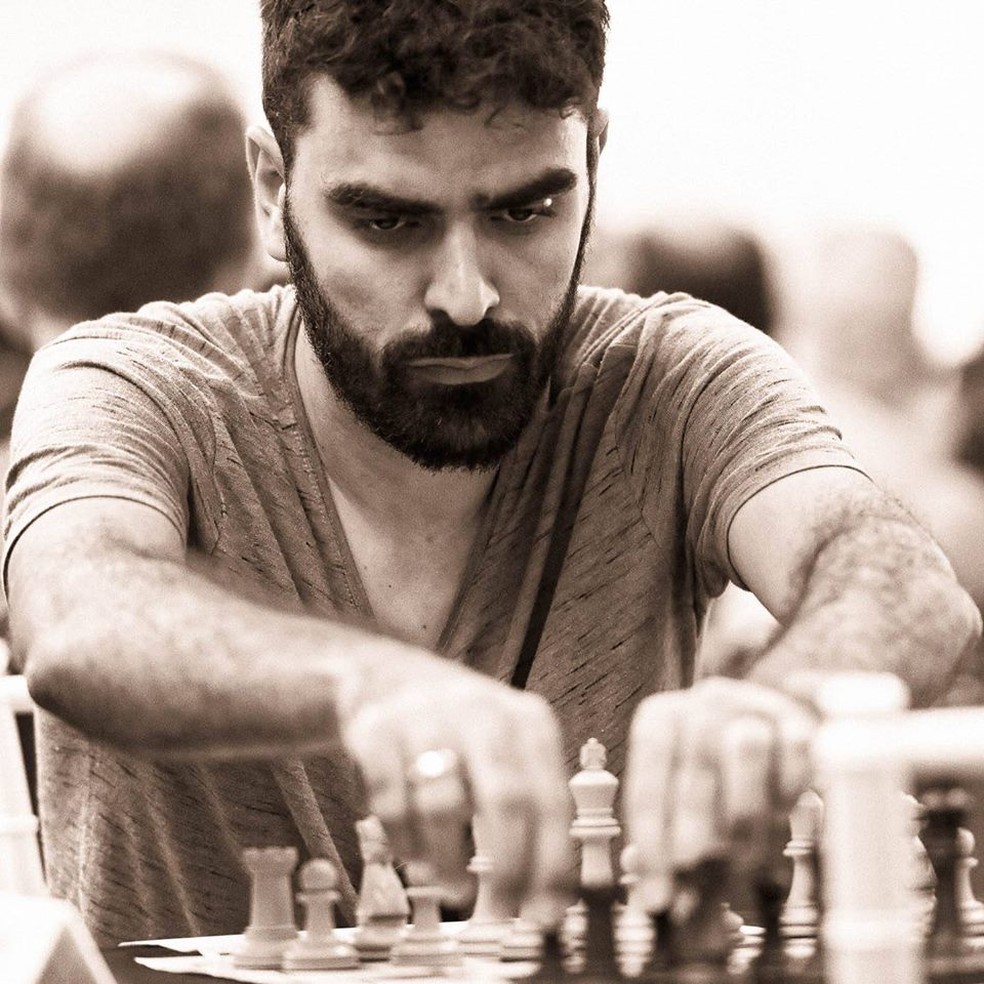 Atleta do AM representa o Brasil no campeonato mundial de xadrez