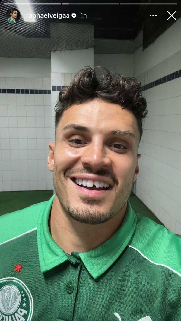 Raphael Veiga Quebra Dente Durante Partida Entre Palmeiras e Botafogo-SP