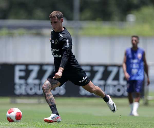 Corinthians condenado a pagar R$ 40,4 milhões a Rojas pela Fifa