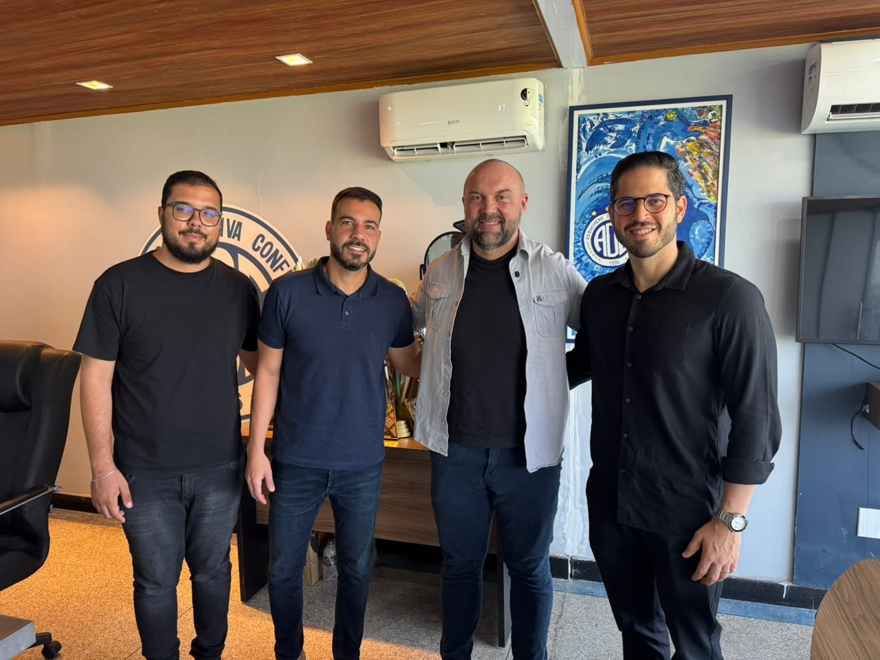 Novo técnico do Confiança, Ademir Fesan desembarca em Aracaju