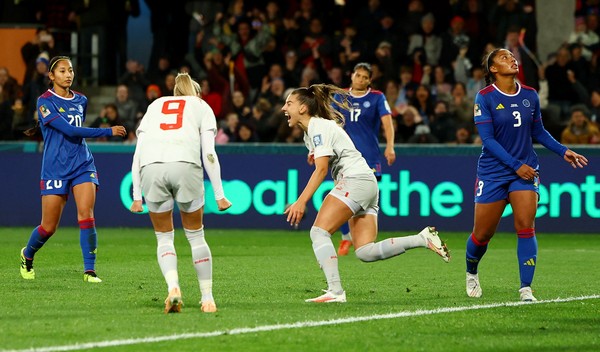 Mundial feminino: Suíça trava Noruega e mantém liderança do grupo