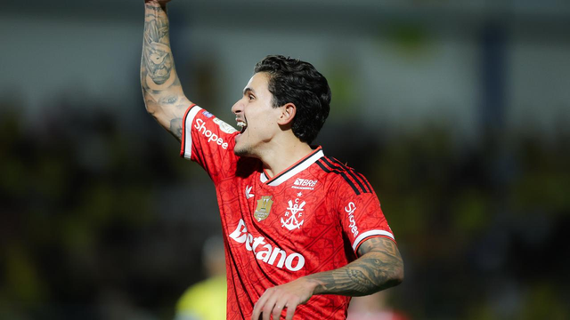 Pedro comemora gol em Mirassol x Flamengo