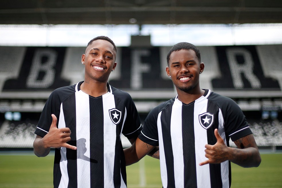 Gabriel Verón no Botafogo? Veja o que sabemos sobre a situação do atacante, botafogo