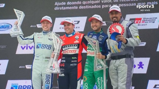 Stock Car: Daniel Serra abandona e Bruno Baptista vencewww vaidebet comCascavel