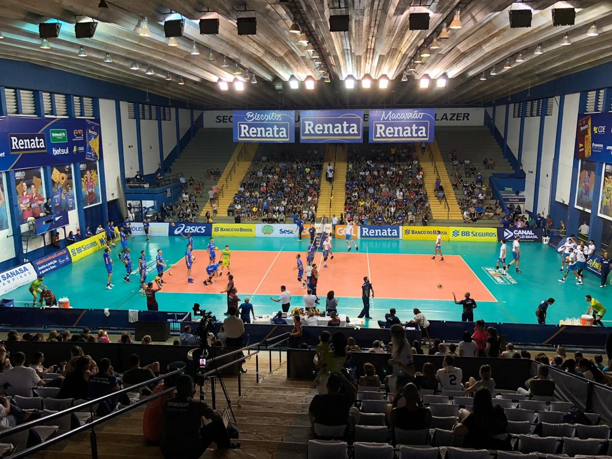 Em jogaço decidido no tie-break, Vôlei São José vence Campinas e avança à  semifinal da Copa Brasil - Life Informa