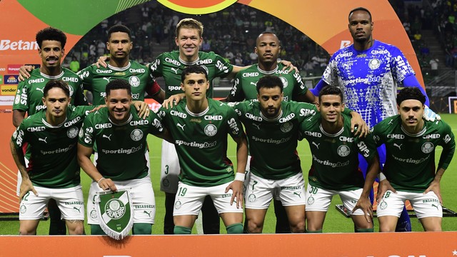 Time posado do Palmeiras em jogo contra a Jacuipense