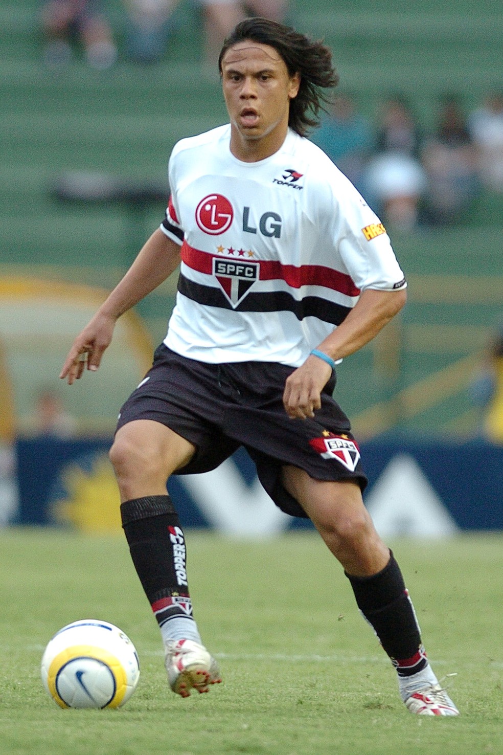 Renan em clássico contra o Palmeiras pelo Brasileiro de 2005 — Foto: RUBENS CHIRI/PERSPECTIVA