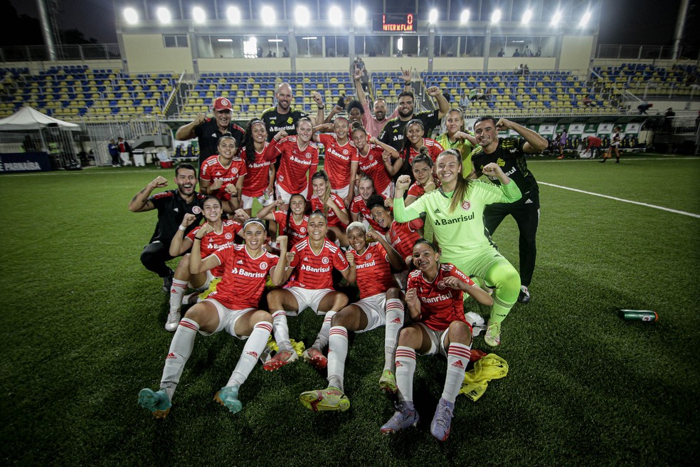 Internacional derrota o Flamengo e garante vaga na semifinal do Brasileiro  feminino Sub-20, brasileiro feminino