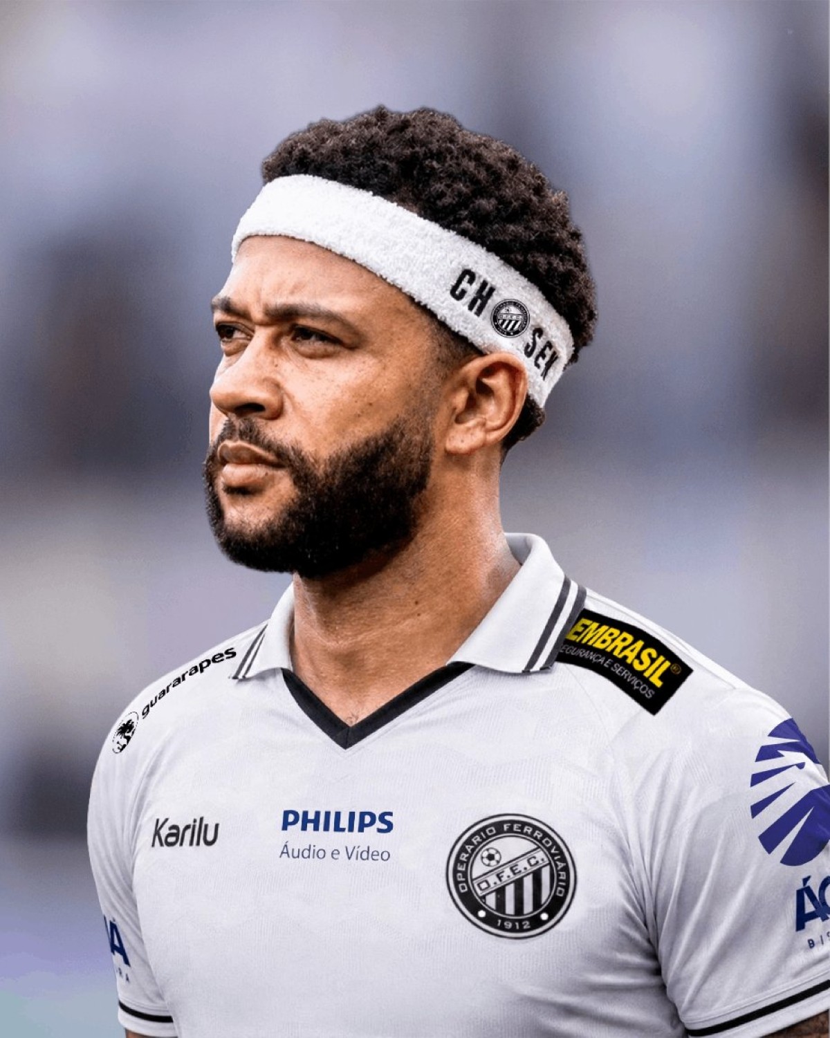 Operário-PR faz piada sobre negociação com Memphis Depay