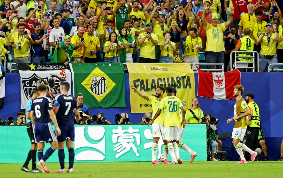 Escócia x Brasil - Copa do Mundo