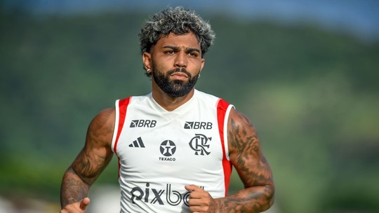 Sem Gabigol, Flamengo procura um 9? Jogador do Nova Iguaçu esteve no radar - Foto: (Marcelo Cortes / CRF)