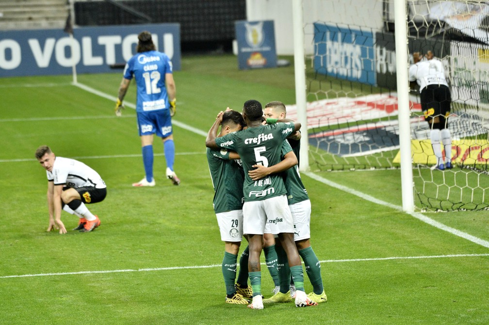 Dérbi das arenas: Palmeiras tenta igualar Corinthians nas vitórias em  Itaquera, palmeiras