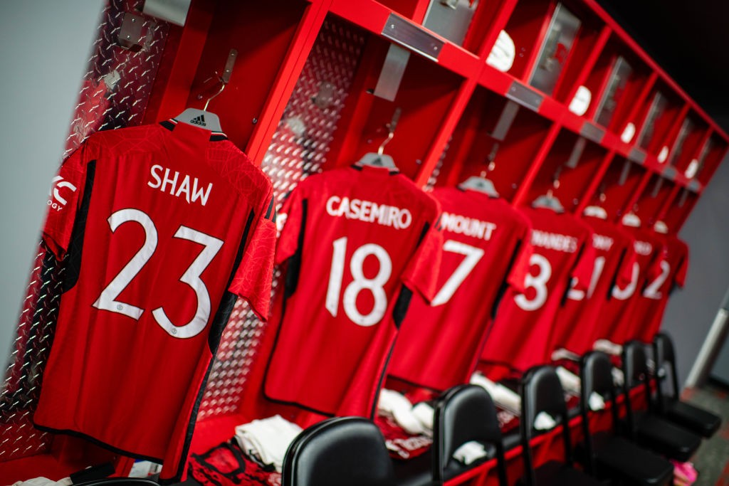 Manchester United anuncia renovação de patrocínio, por R$ 5,4 bilhões | Ge