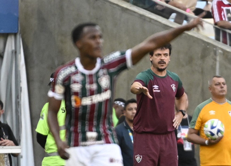 Fernando Diniz em Fluminense x Bragantino � Foto: Andr� Dur�o/ge