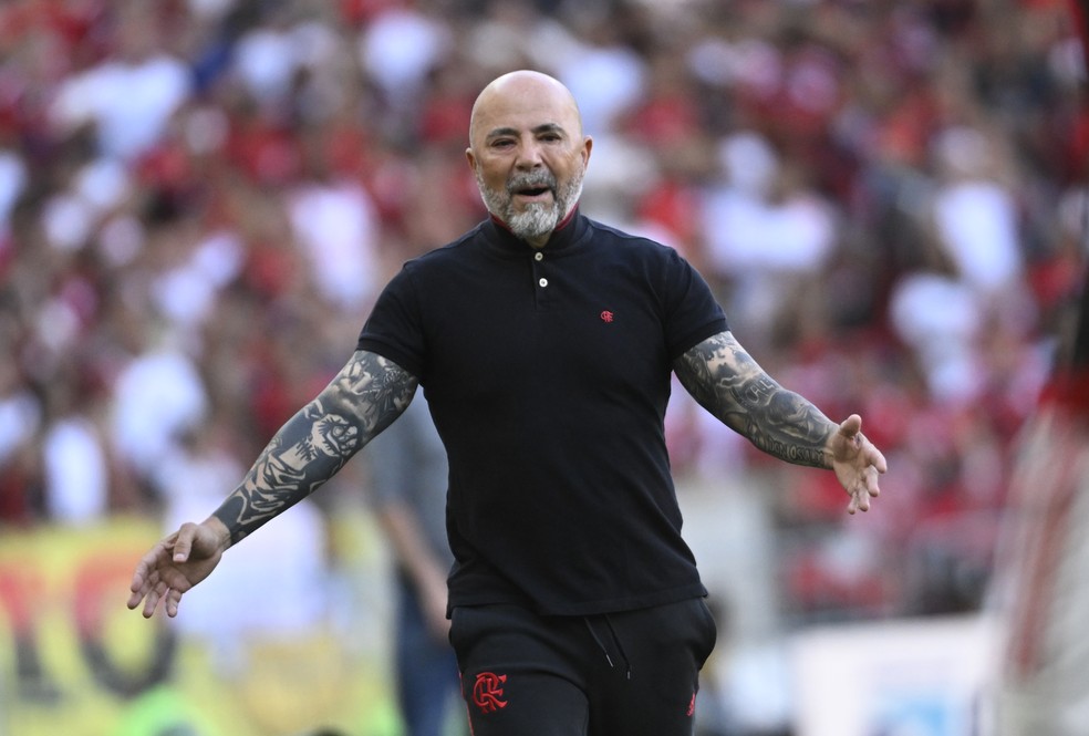 Sampaoli em Flamengo x América-MG — Foto: André Durão / ge