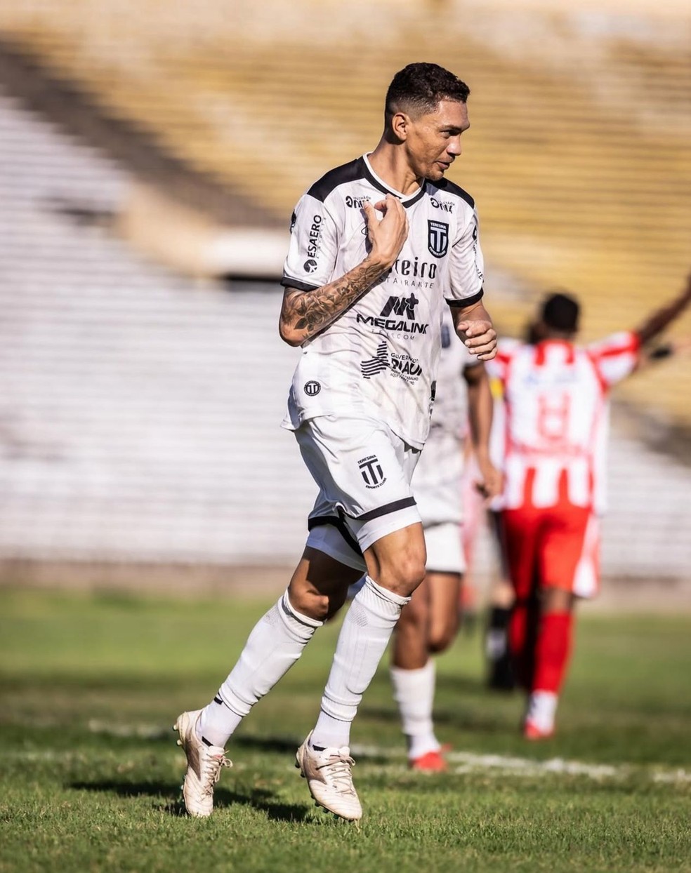 Esporte de Patos acerta com o meia Junyel Silva, ex-Teresina  Foto: Samuka Fotos