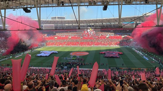 Flamengo termina 2023 com sua melhor média de público nos últimos 10 anos; veja ranking - Foto: (Fred Gomes/ge)