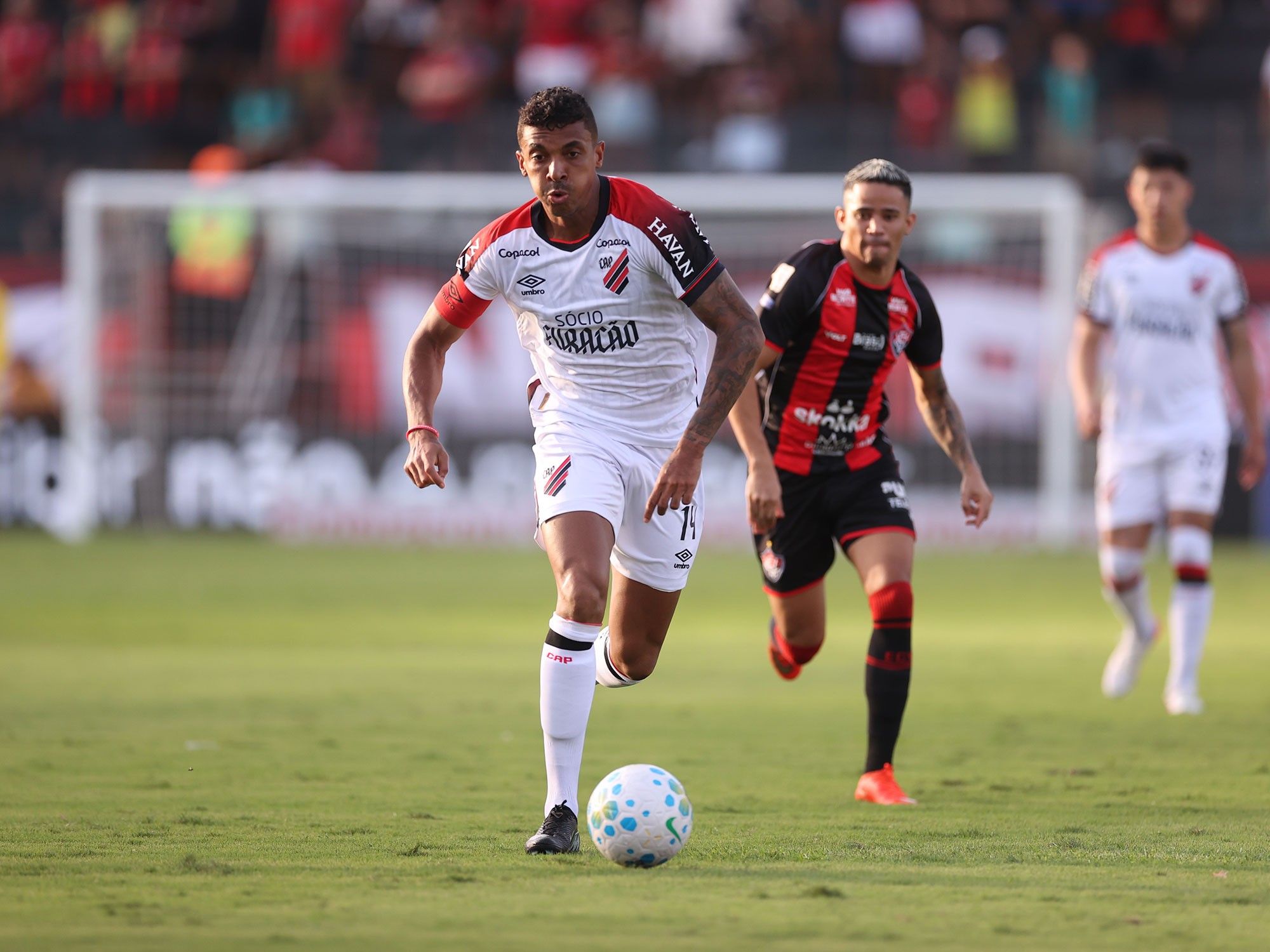 Athletico 1x1 Vitória: assista aos gols e aos melhores momentos do jogo do Brasileirão