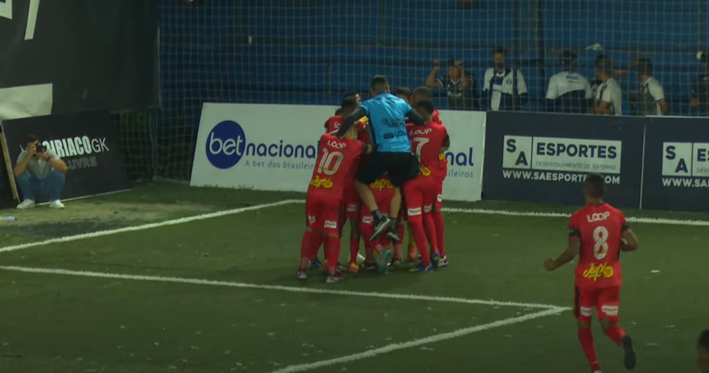 Futebol 7: Vasco vence a Portuguesa nos pênaltis e se classifica para as  oitavas da Copa do Brasil