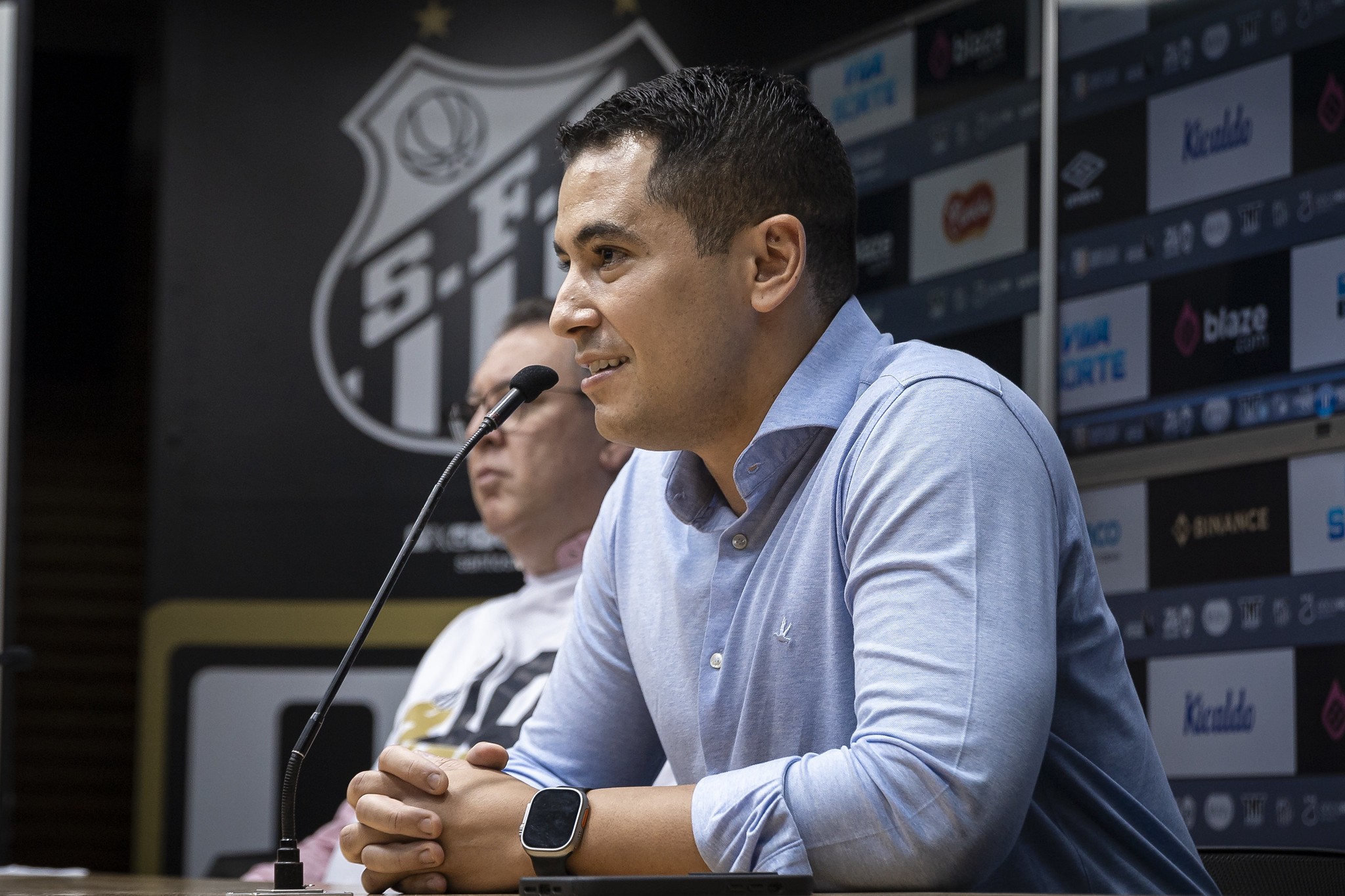 Presidente do Santos nega CEO sob risco de demissão: 