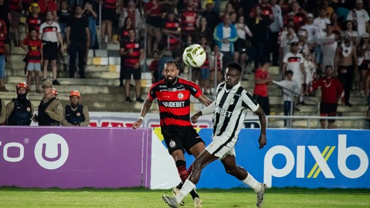 Éverton Heleno assume protagonismo e lidera reação do Campinense no Paraibano