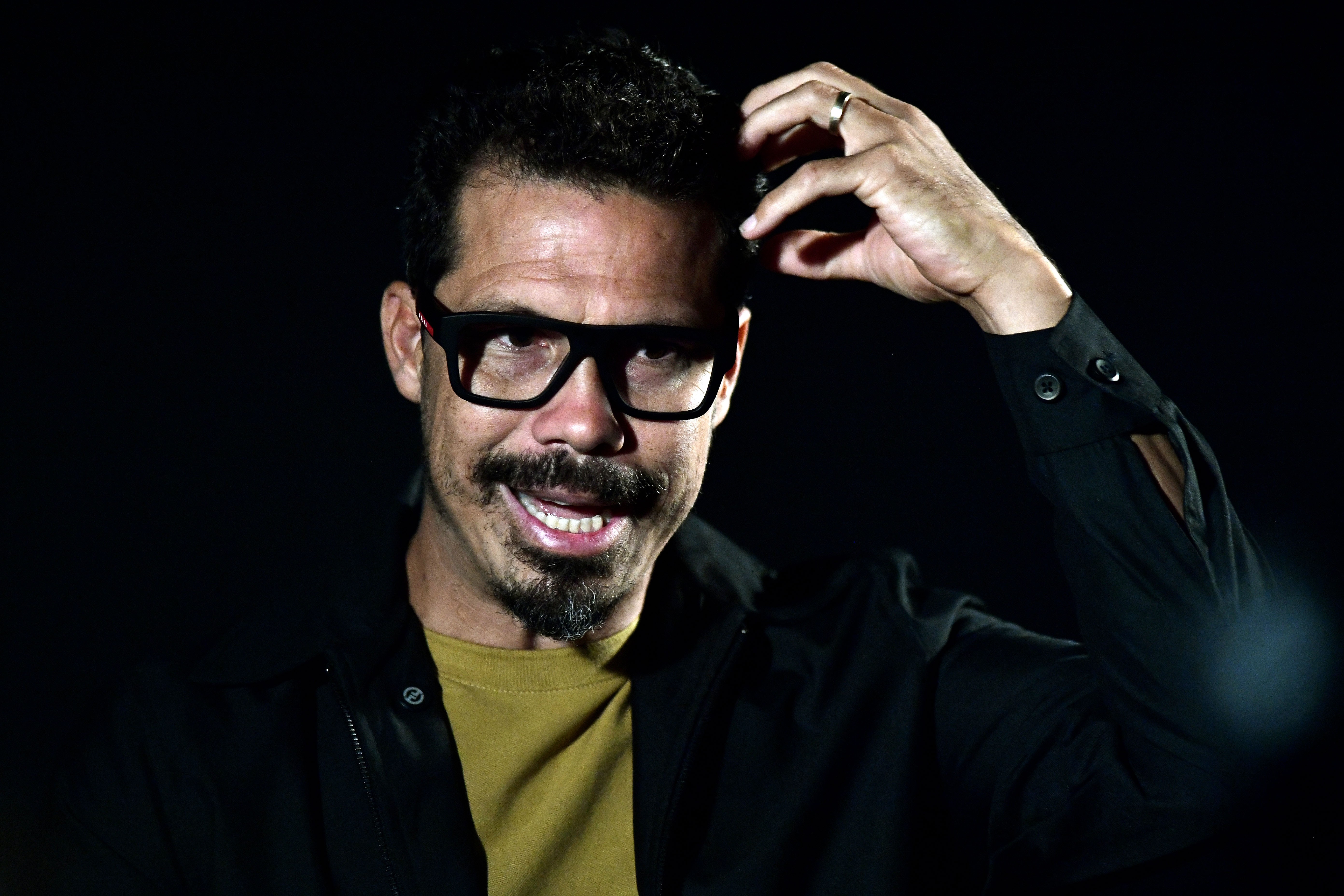 Hernanes critica futebol moderno e a falta de craques no Brasil: "Não tem espaço para o transgressor"