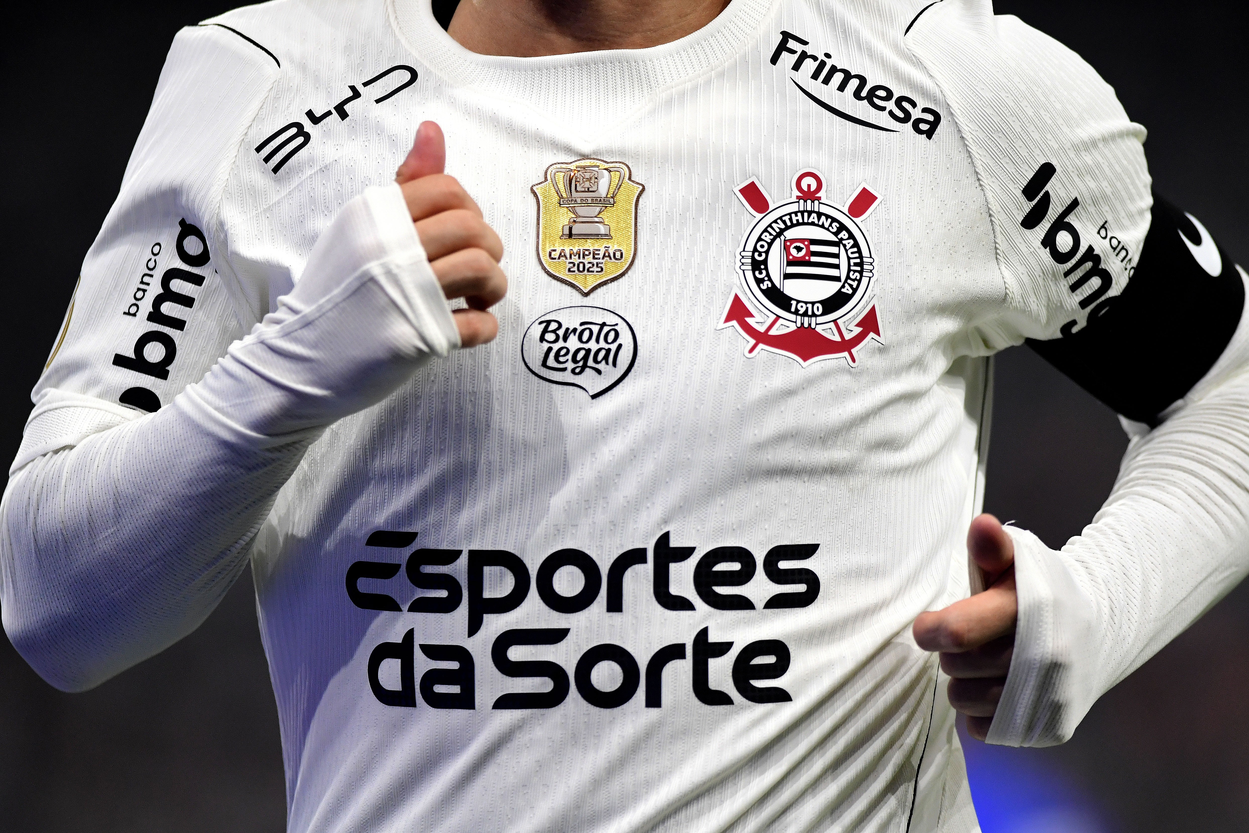 Corinthians firma parceria inusitada com plataforma de conteúdo adulto