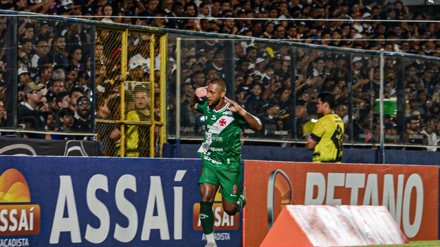 Chula marcou o segundo gol da Águia do Souza