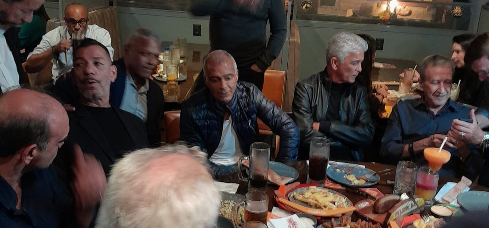 Romário, Bebeto, Parreira em jantar de celebração do Tetra — Foto: Sergio Lobo