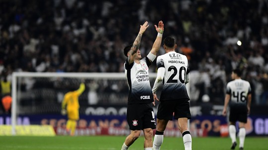 Análise: Corinthians pode sonhar com segundo turno promissor