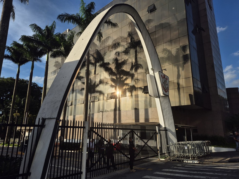 Clube ainda não definiu qual o futuro fornecedor: fica com a Nike ou muda para a Adidas? — Foto: José Edgar de Matos