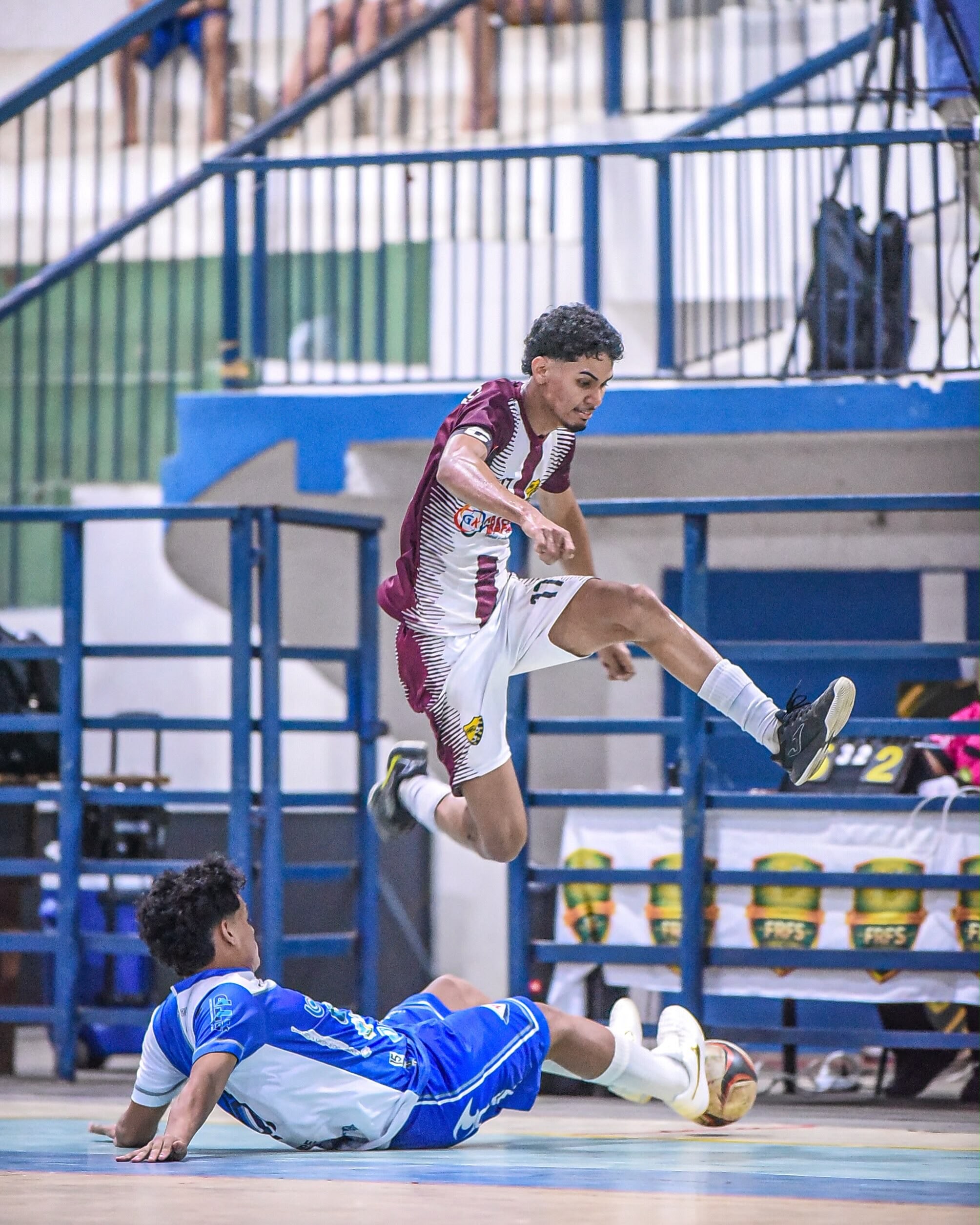 Buriti e Sporting largam na frente nas semifinais do Roraimense Sub-20 de futsal