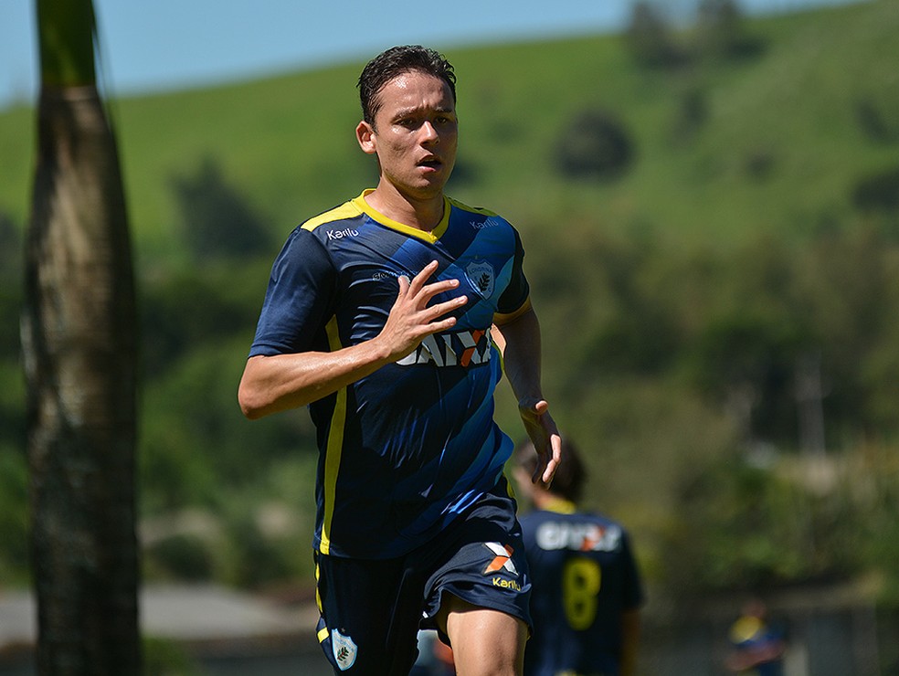 Keirrison na passagem pelo Londrina — Foto: Gustavo Oliveira/Londrina Esporte Clube