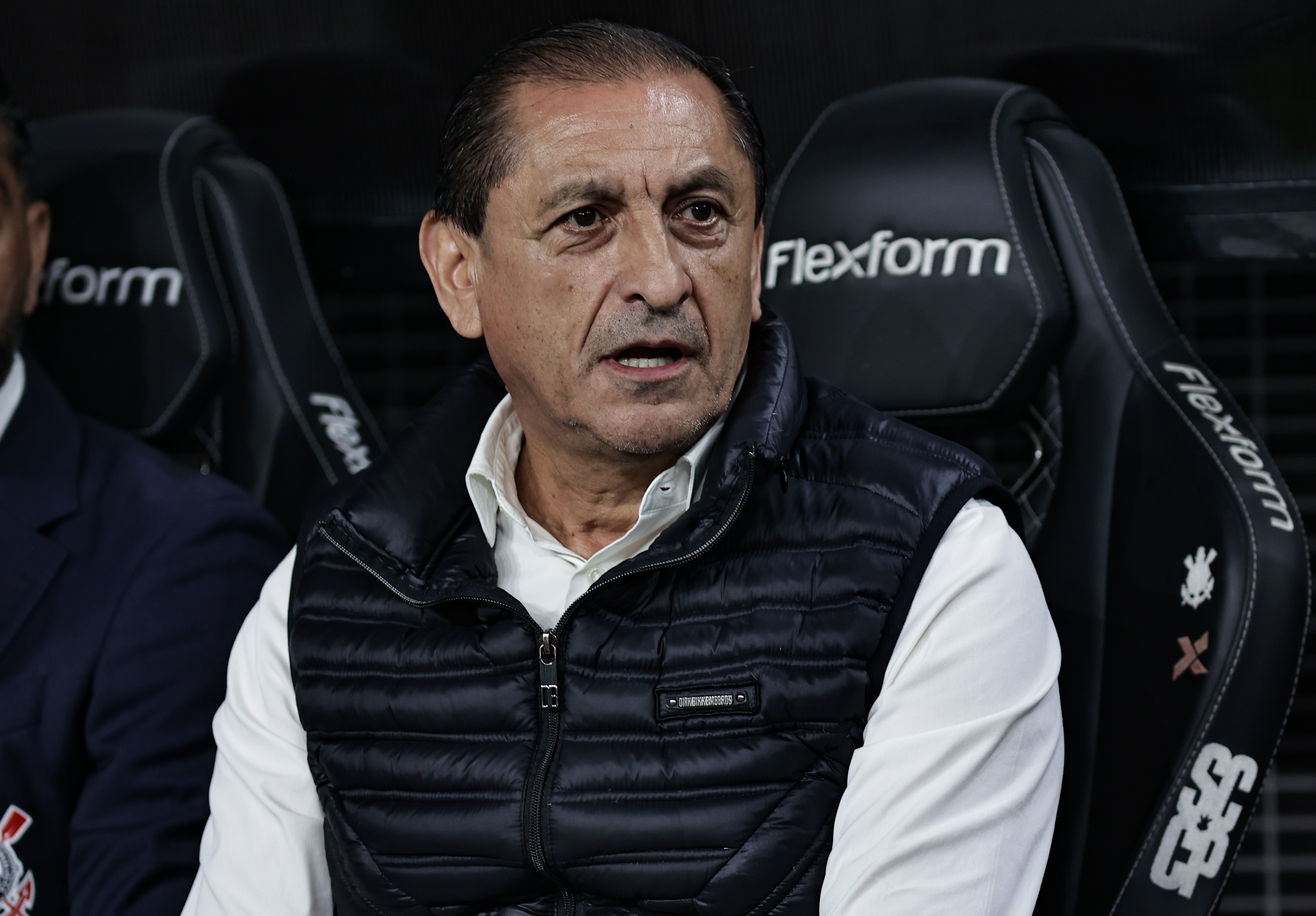 Veja todos os técnicos demitidos no Brasileirão 2025
