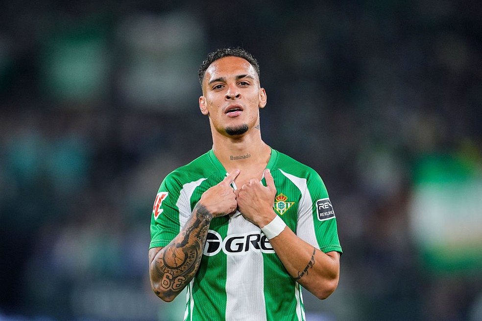 Antony comemora gol pelo Betis contra o Mallorca em LaLiga